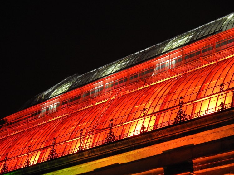 When in doubt, stay&nbsp;Red